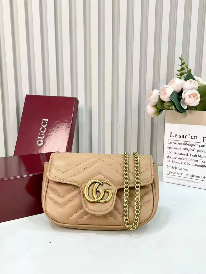 Gucci GG Marmont Mini Creme