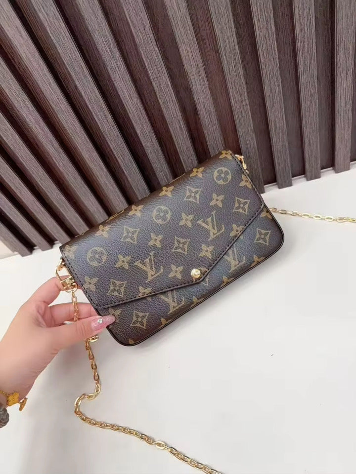 Louis Vuitton Pochette Félicie