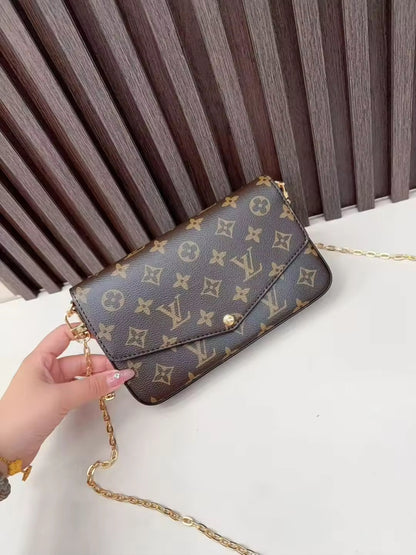 Louis Vuitton Pochette Félicie