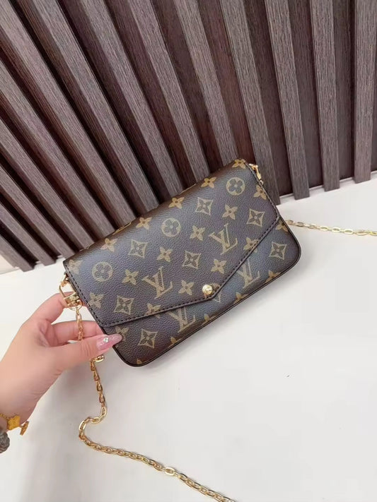 Louis Vuitton Pochette Félicie