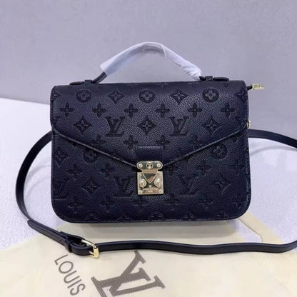 Louis Vuitton Pochette Metis Monogram Zwart
