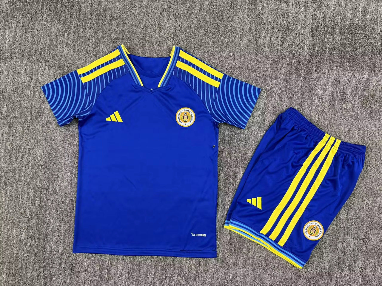 Curacao Kids Set Thuis